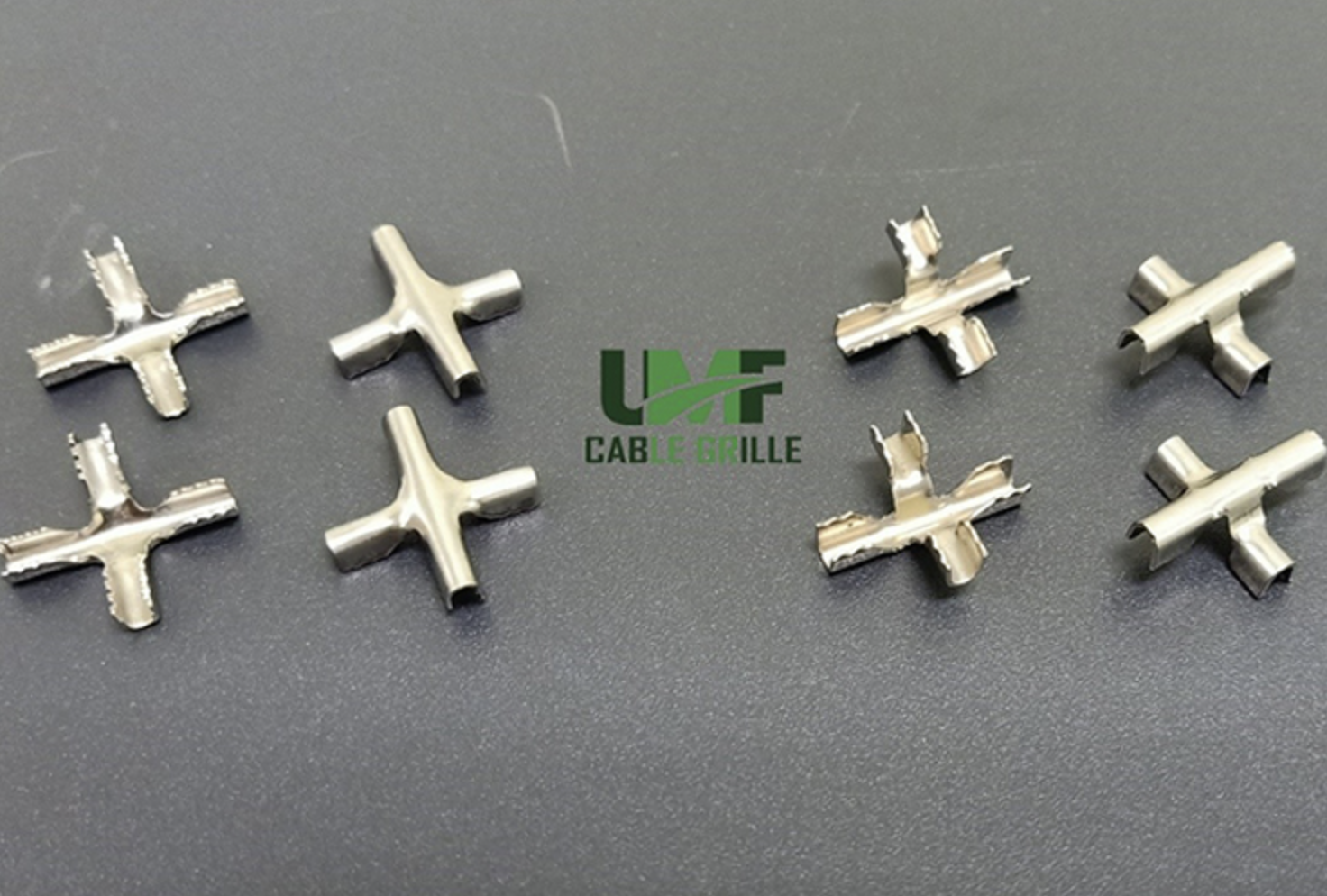 Cross Buckle