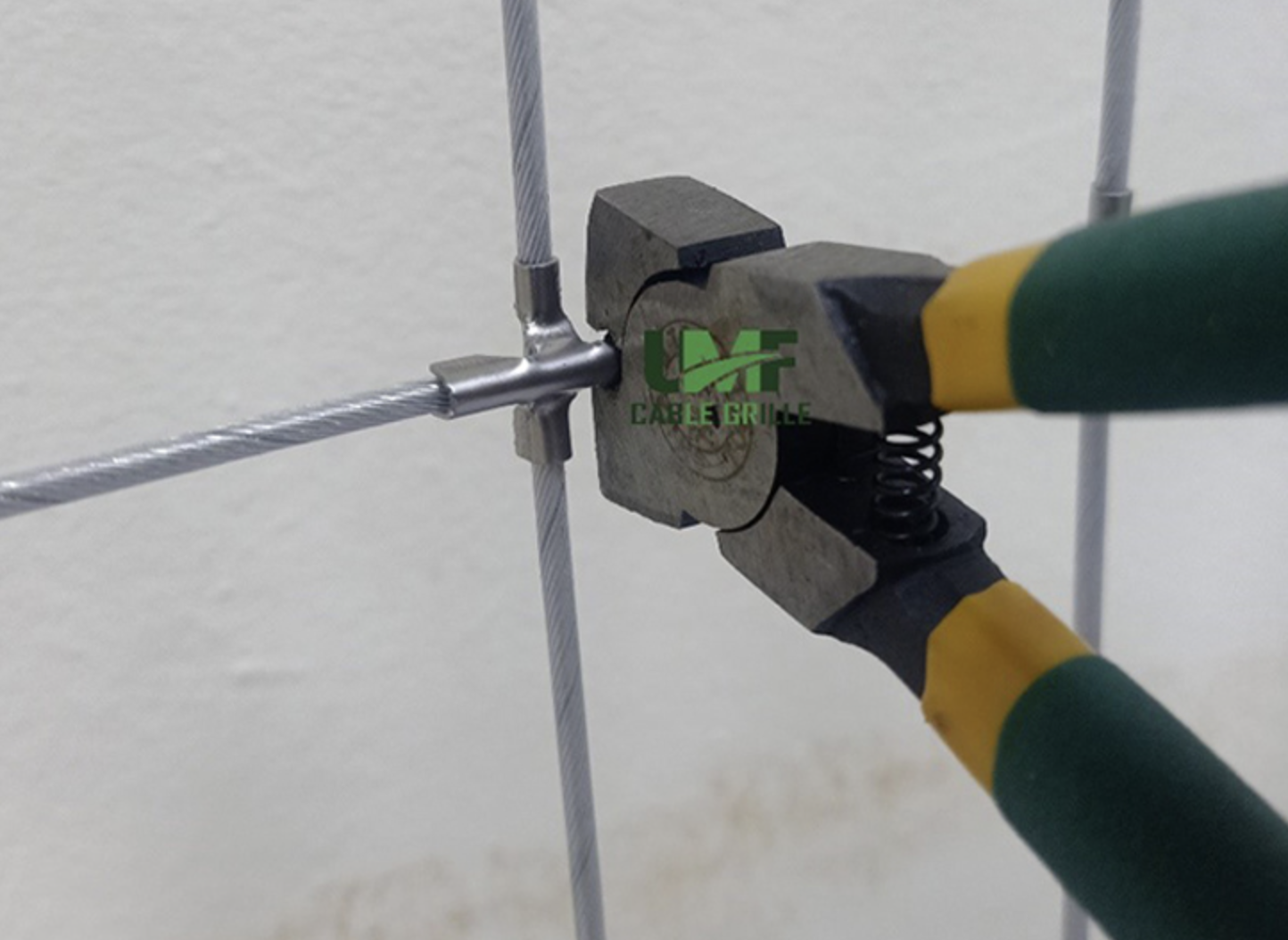 Cross Plier Tool